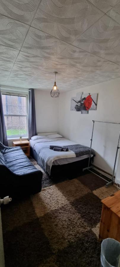 Property In Brixton 런던 외부 사진